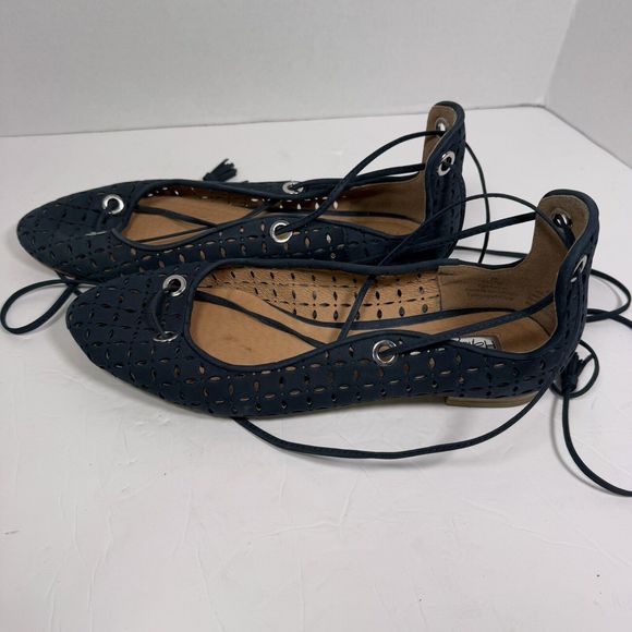 HALOGEN Perforated Suede Lasercut Lace Up Ballet Flats Shoes Size 8‎ Black - Picture 5 of 8